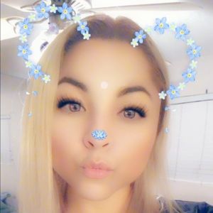 Meet your Posher, Rita